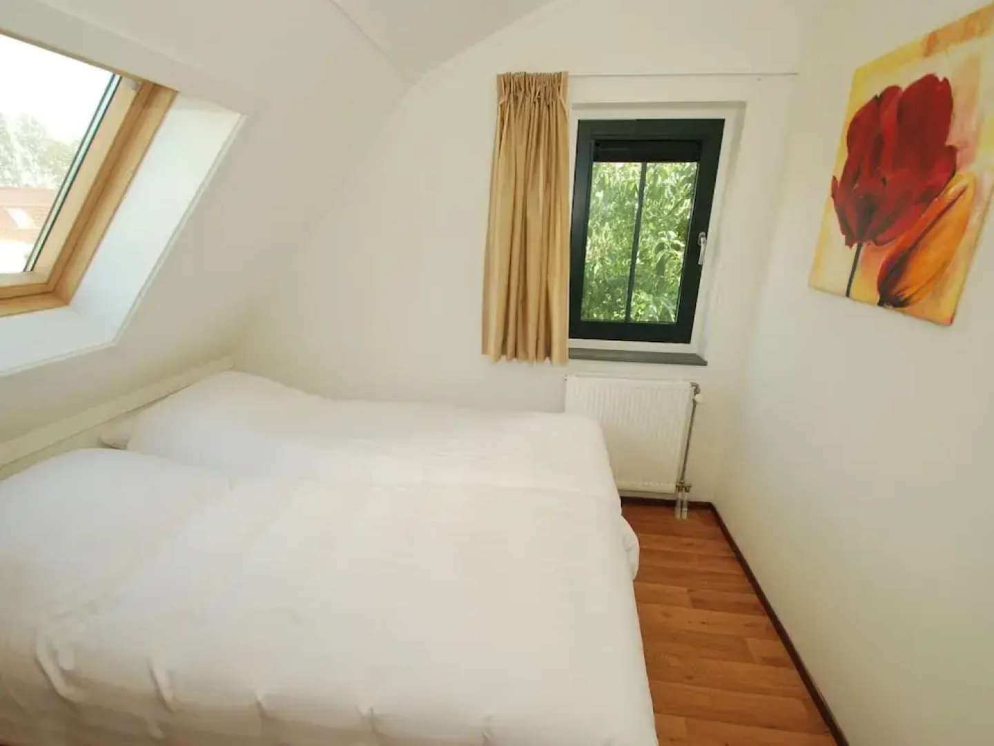 Nice Holiday Home with Dishwasher near Beach