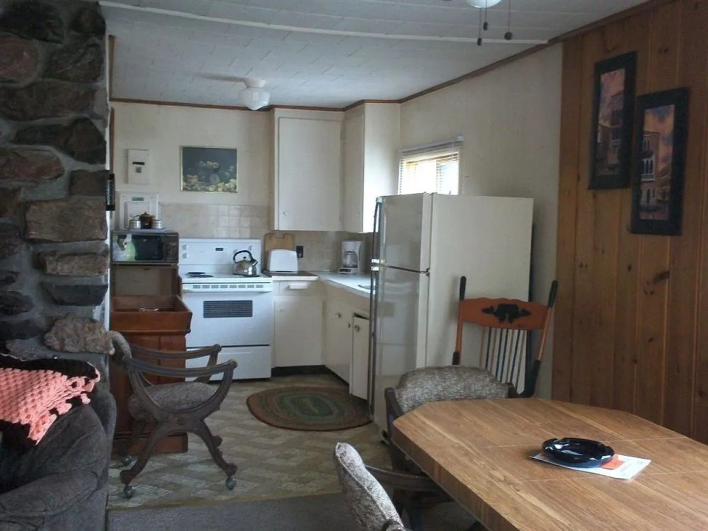 Chalkleys Sandy Bay Cottage Resort