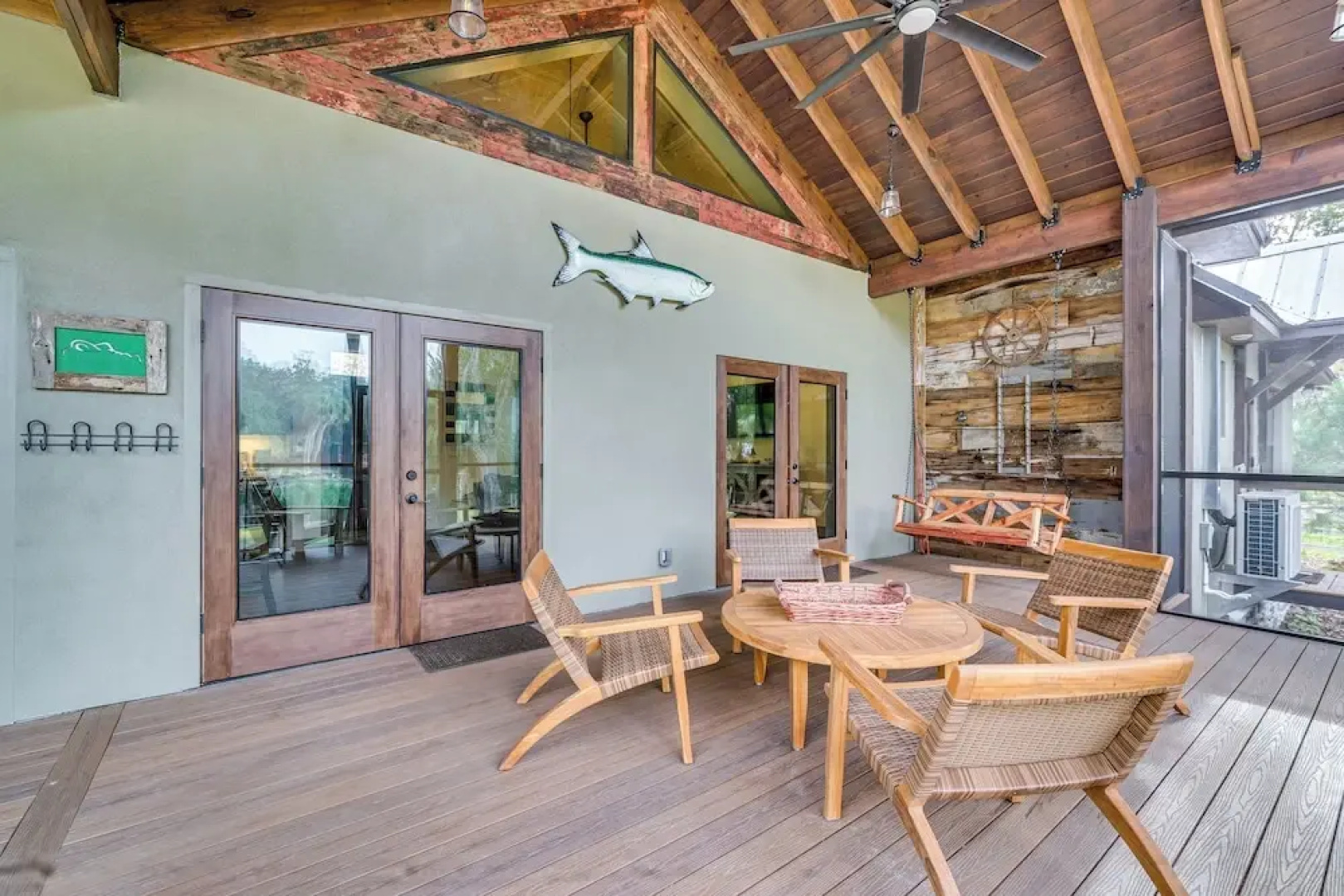 Riverfront Fishers Paradise in Florida w/ Dock!
