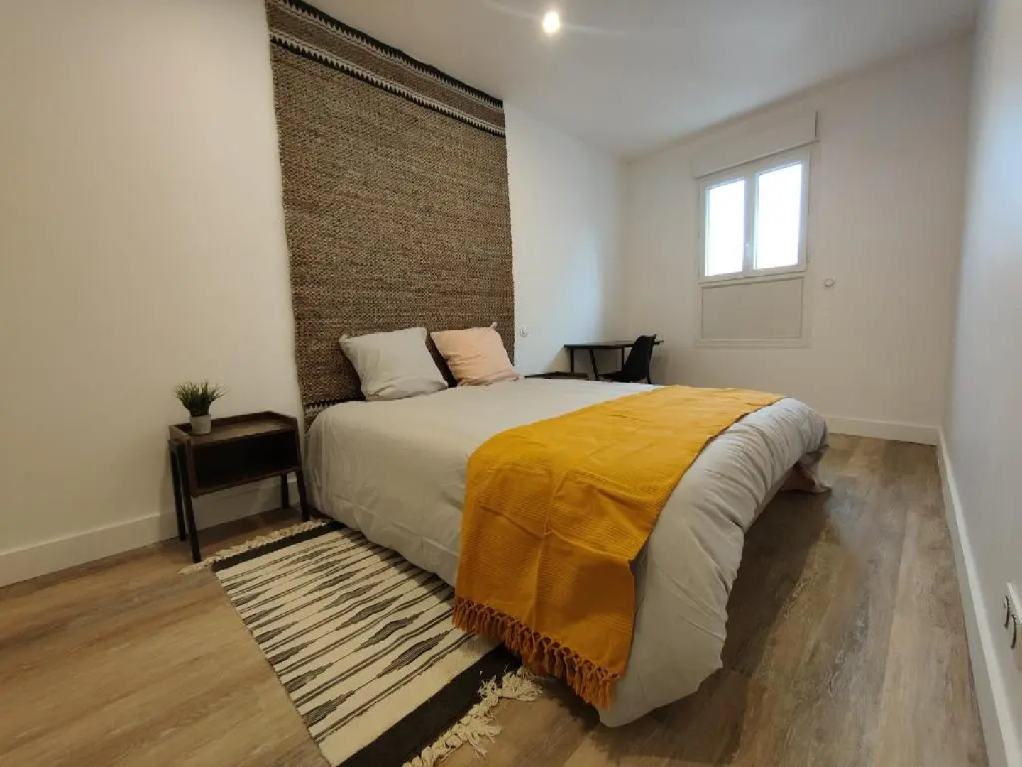 Bon Encontre, Allee de la Vierge