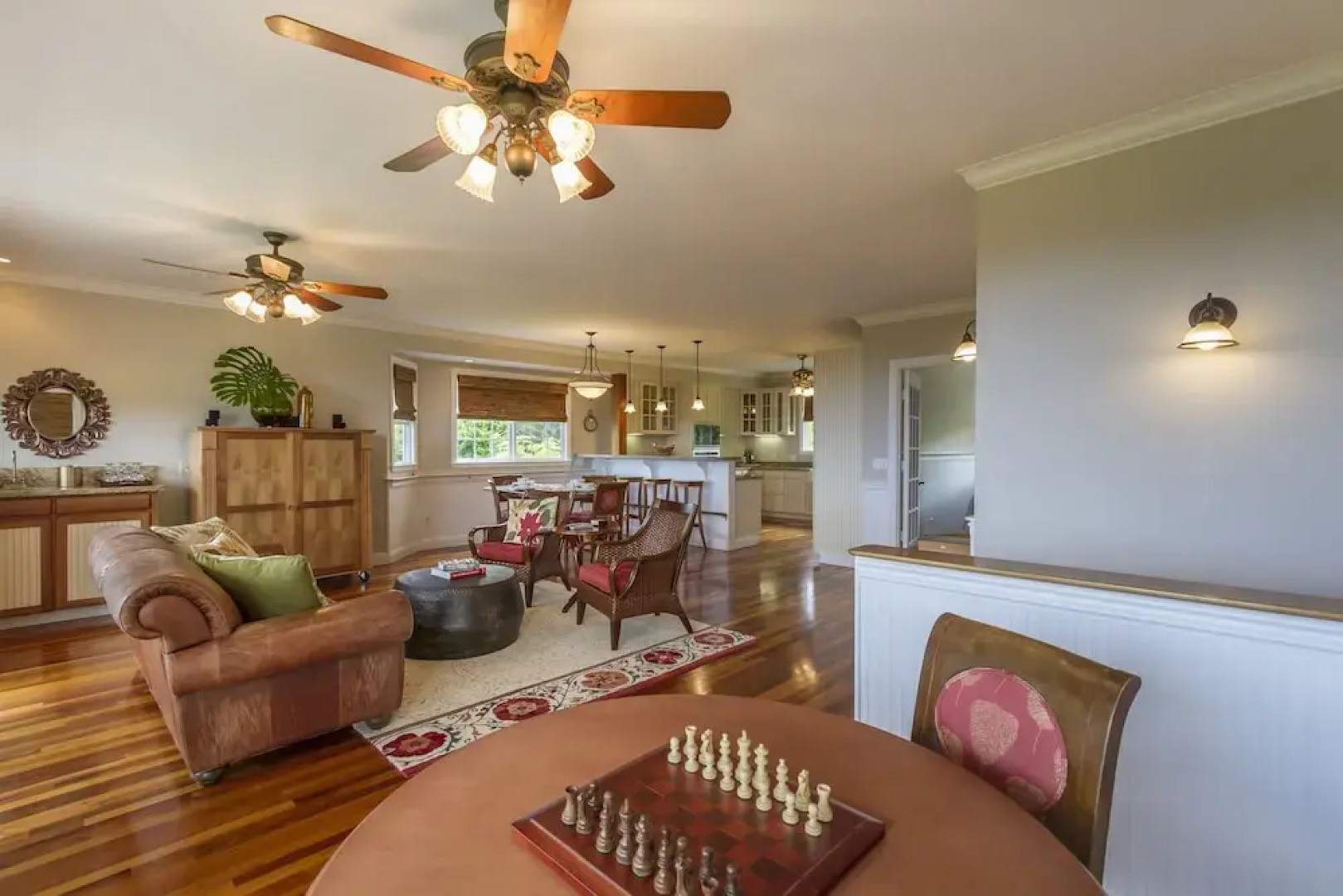 The Green Pineapple Main House 3 Bedroom Home by Redawning