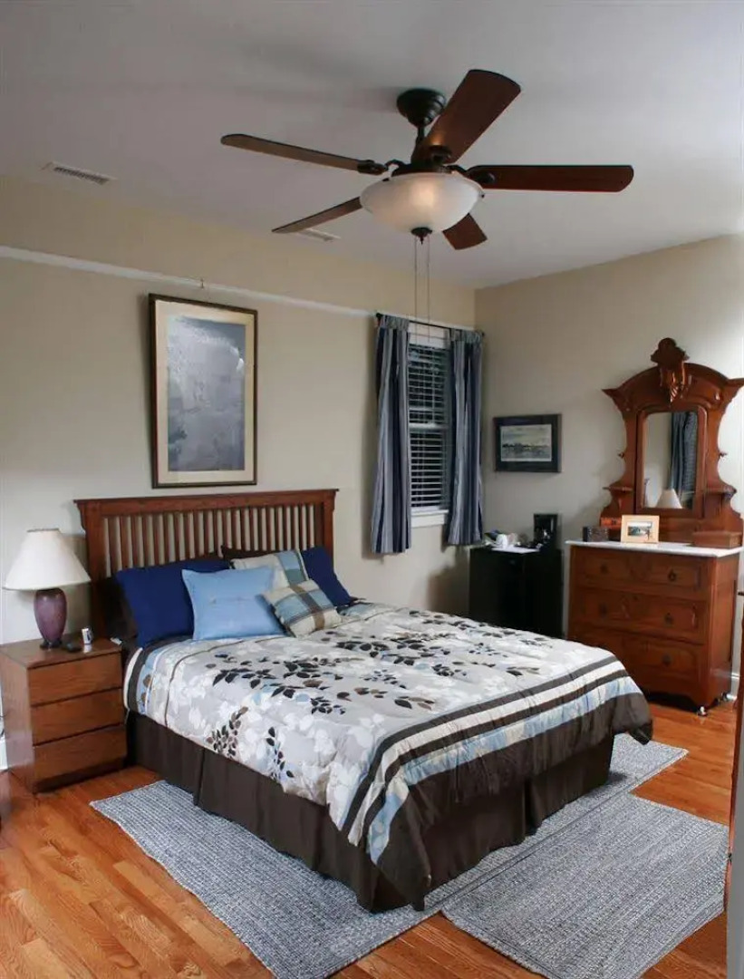 Seven Oaks Bed & Breakfast