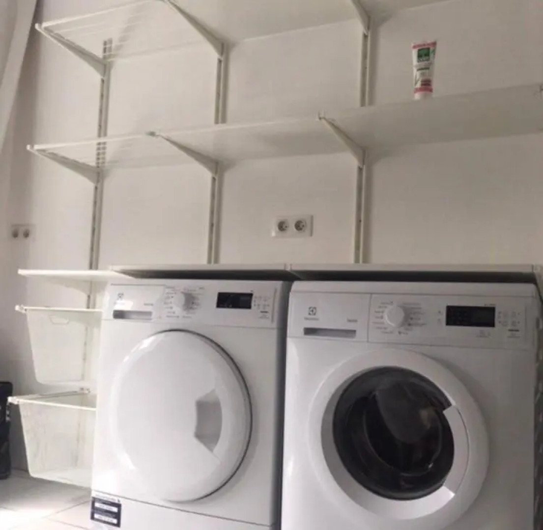 100 Metres de la Plage