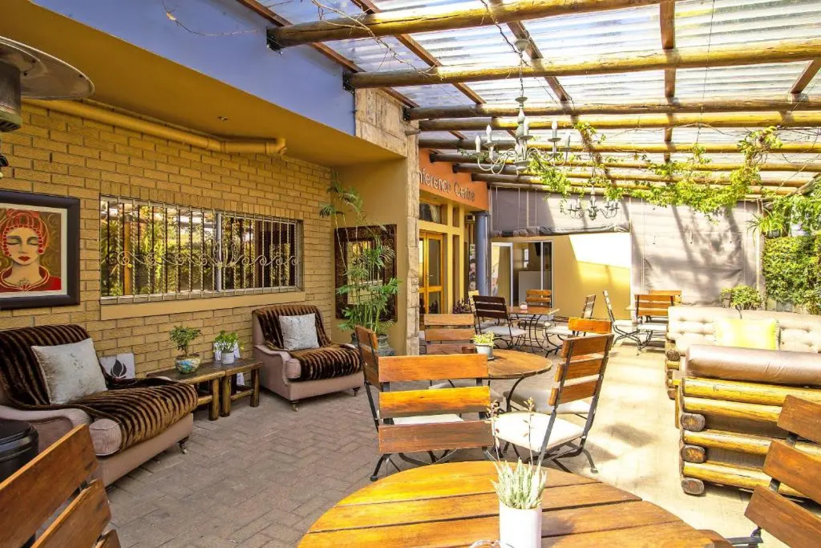 Sunward Park Guest House & Conference Centre