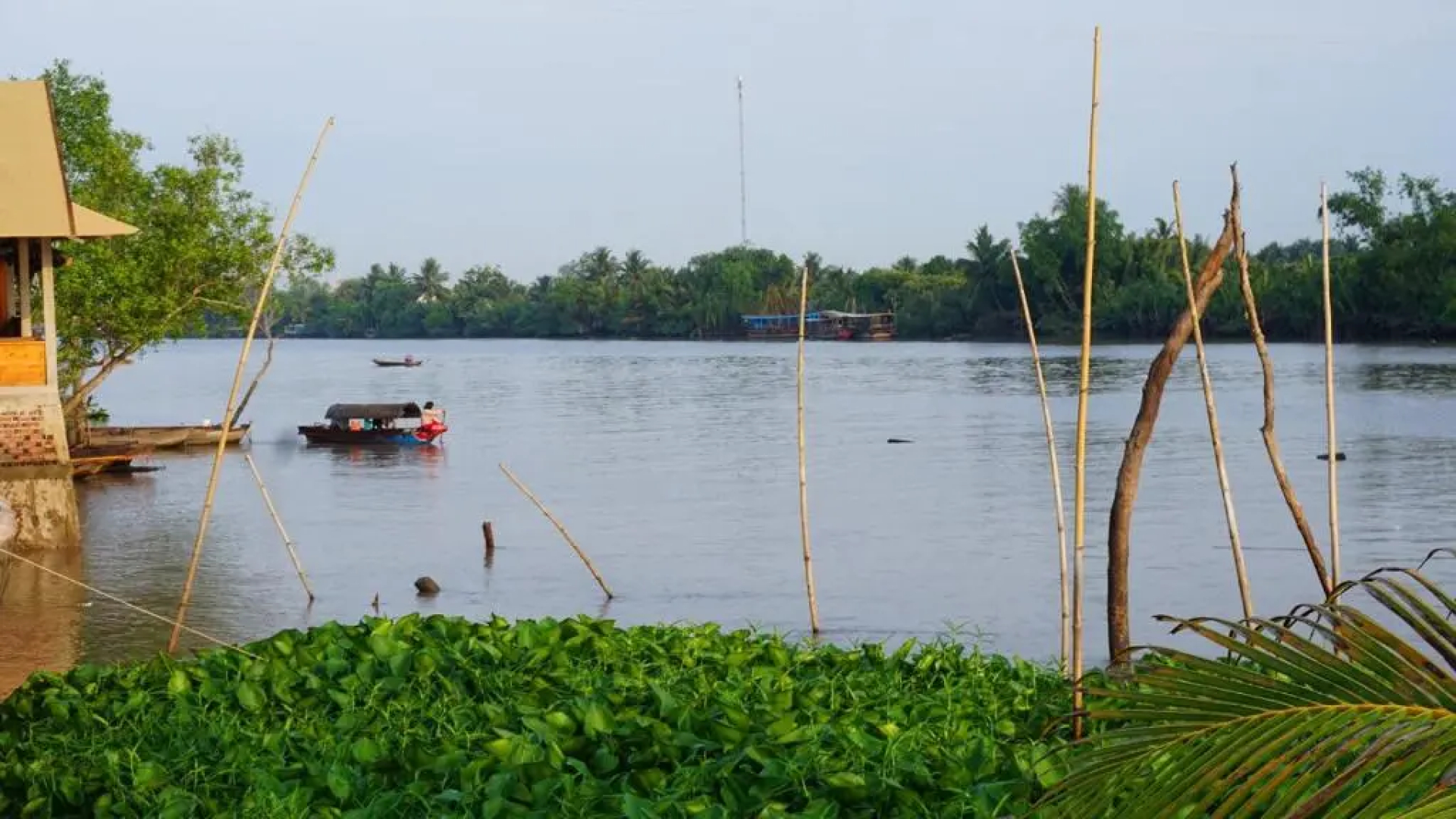 Hong thai River side homestay