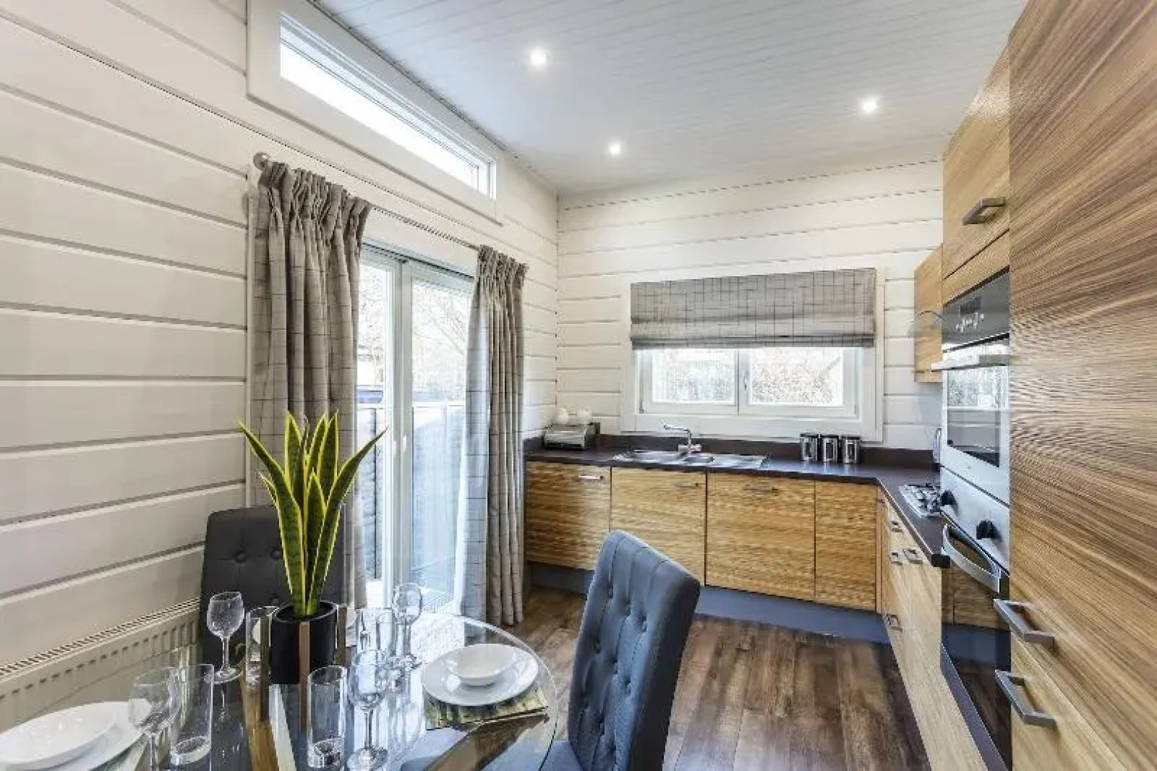 Roydon Marina Village Hotel