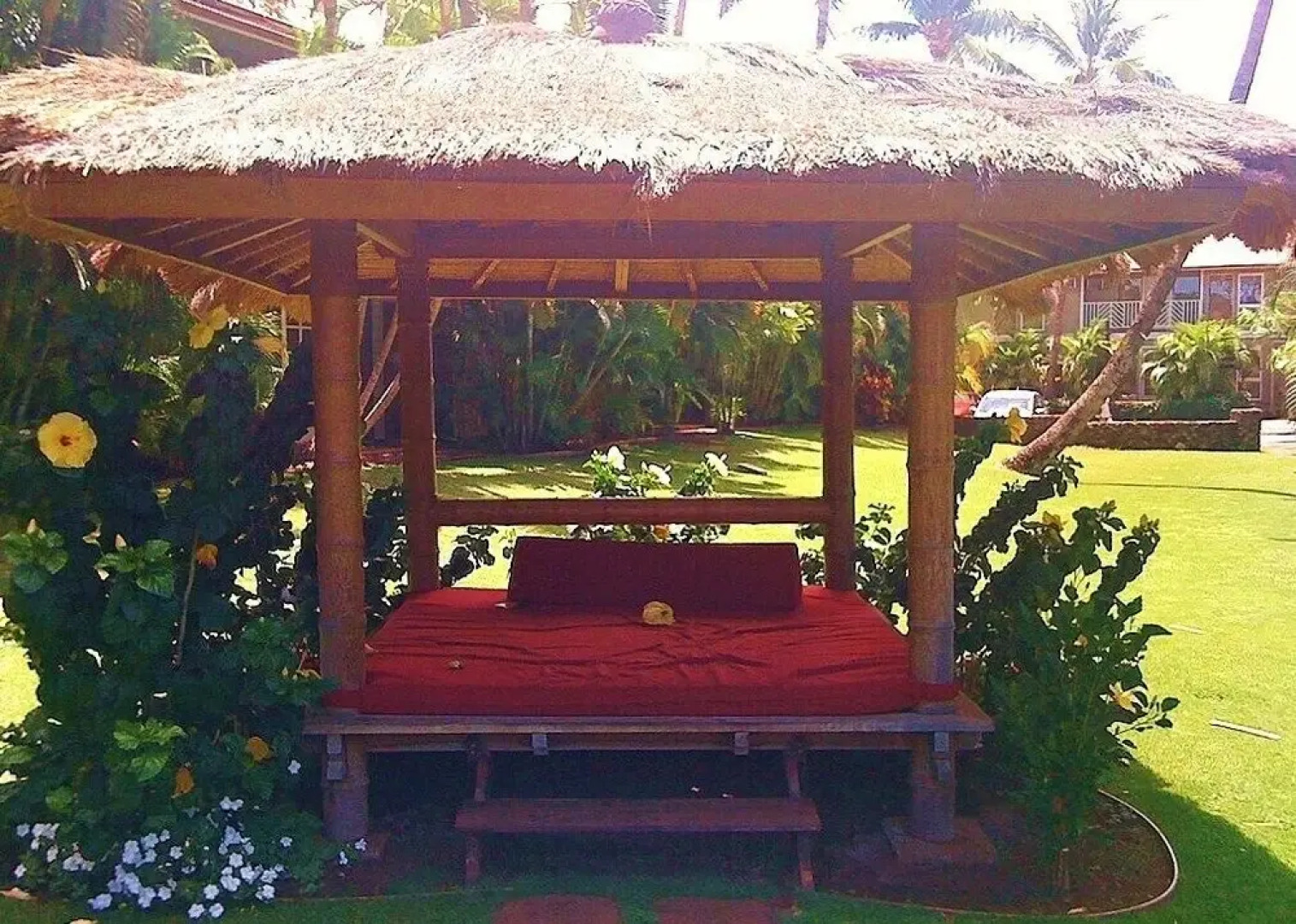 Aina Nalu A109 by RedAwning