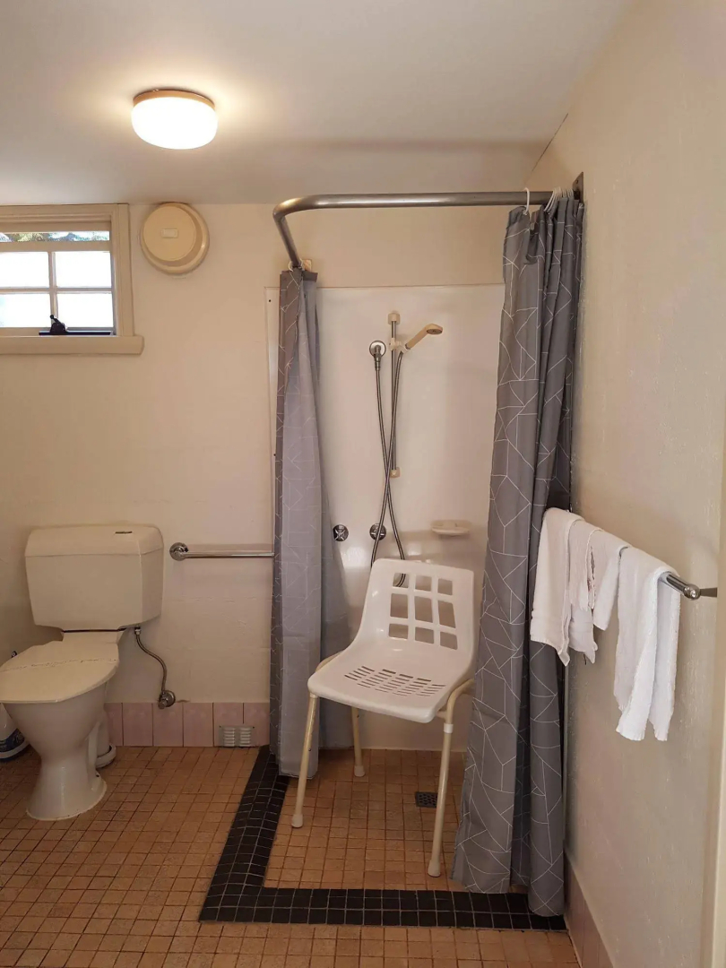 Alanvale Apartments & Motor Inn