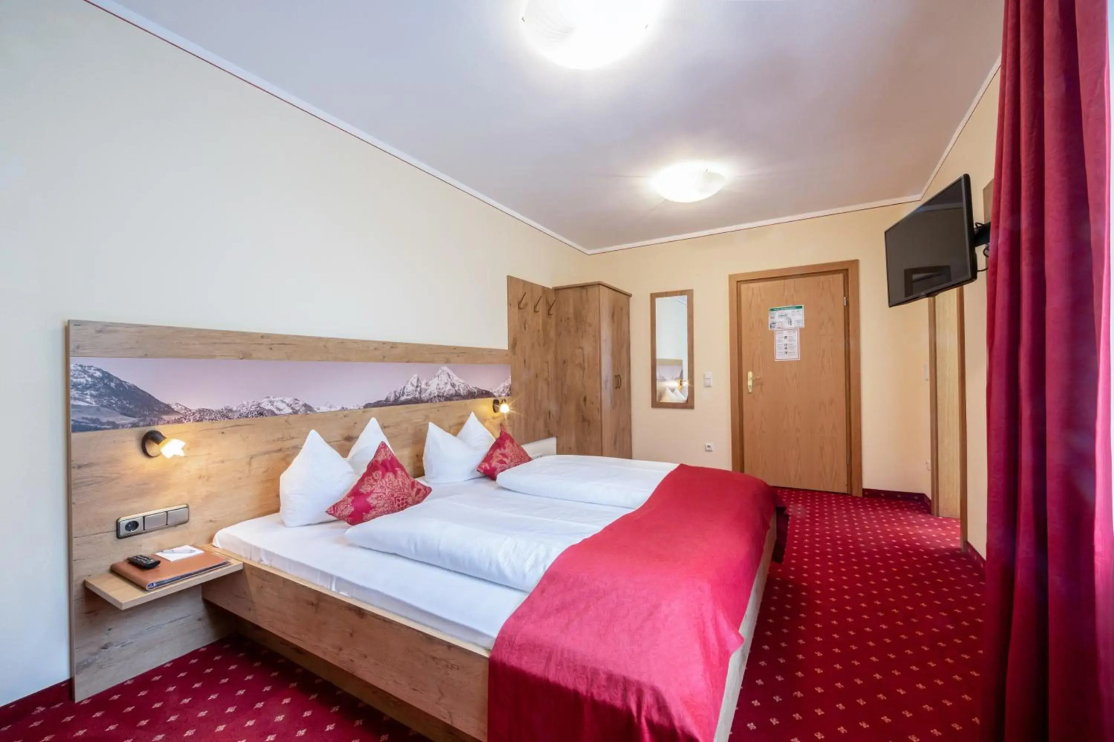 Hotel Alpina Ros Demming