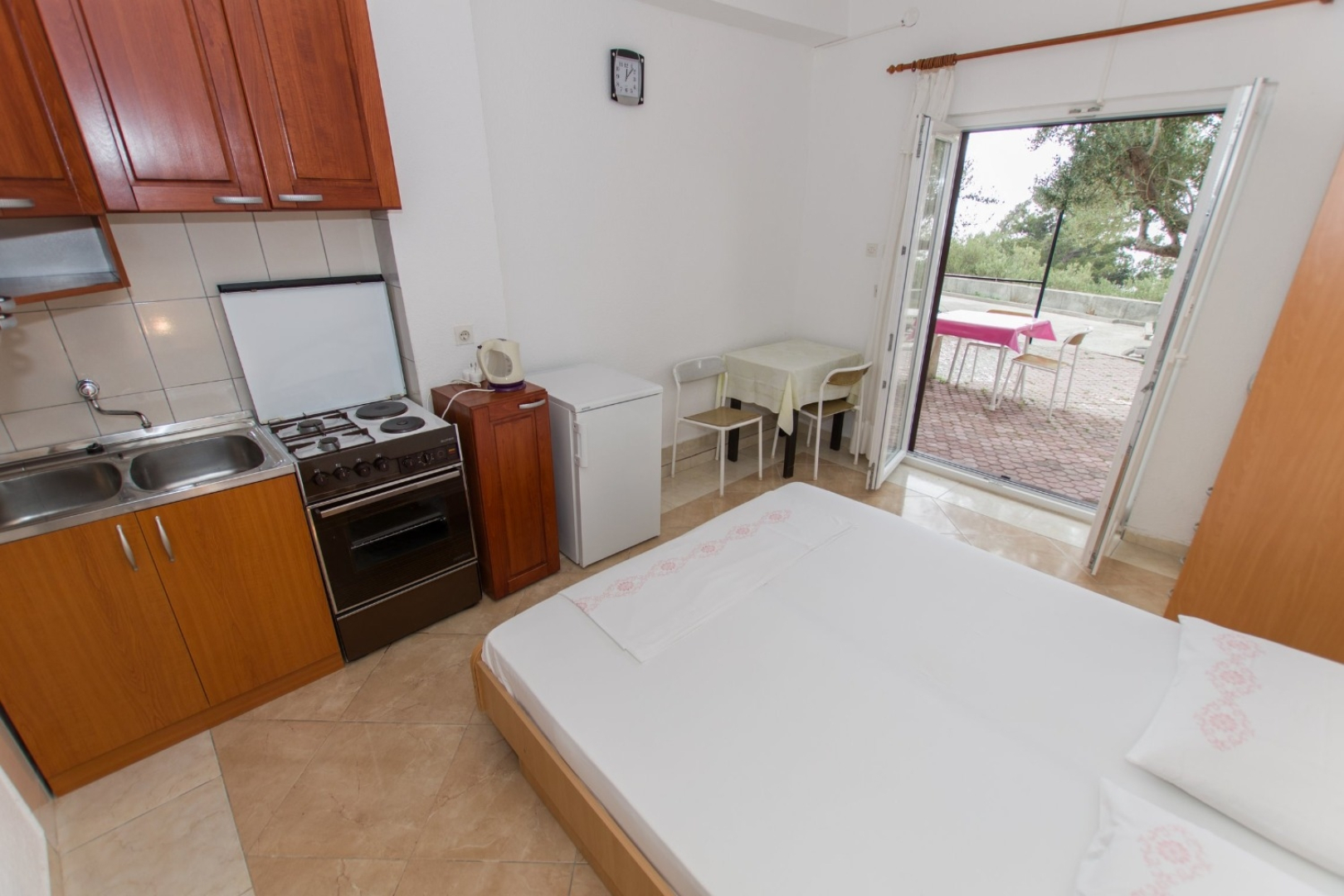 Studio apartment Miljko SA2 Brela, Riviera Makarska