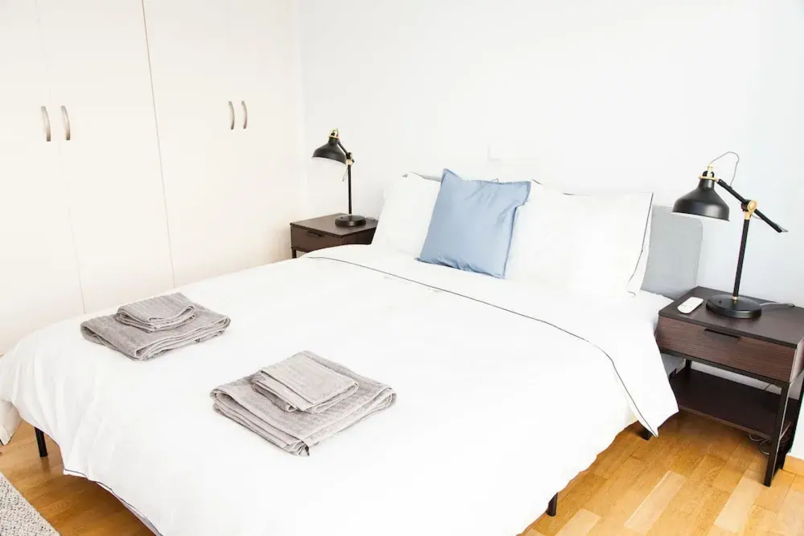 Cozy and Stylish APT 2BR in Rafina