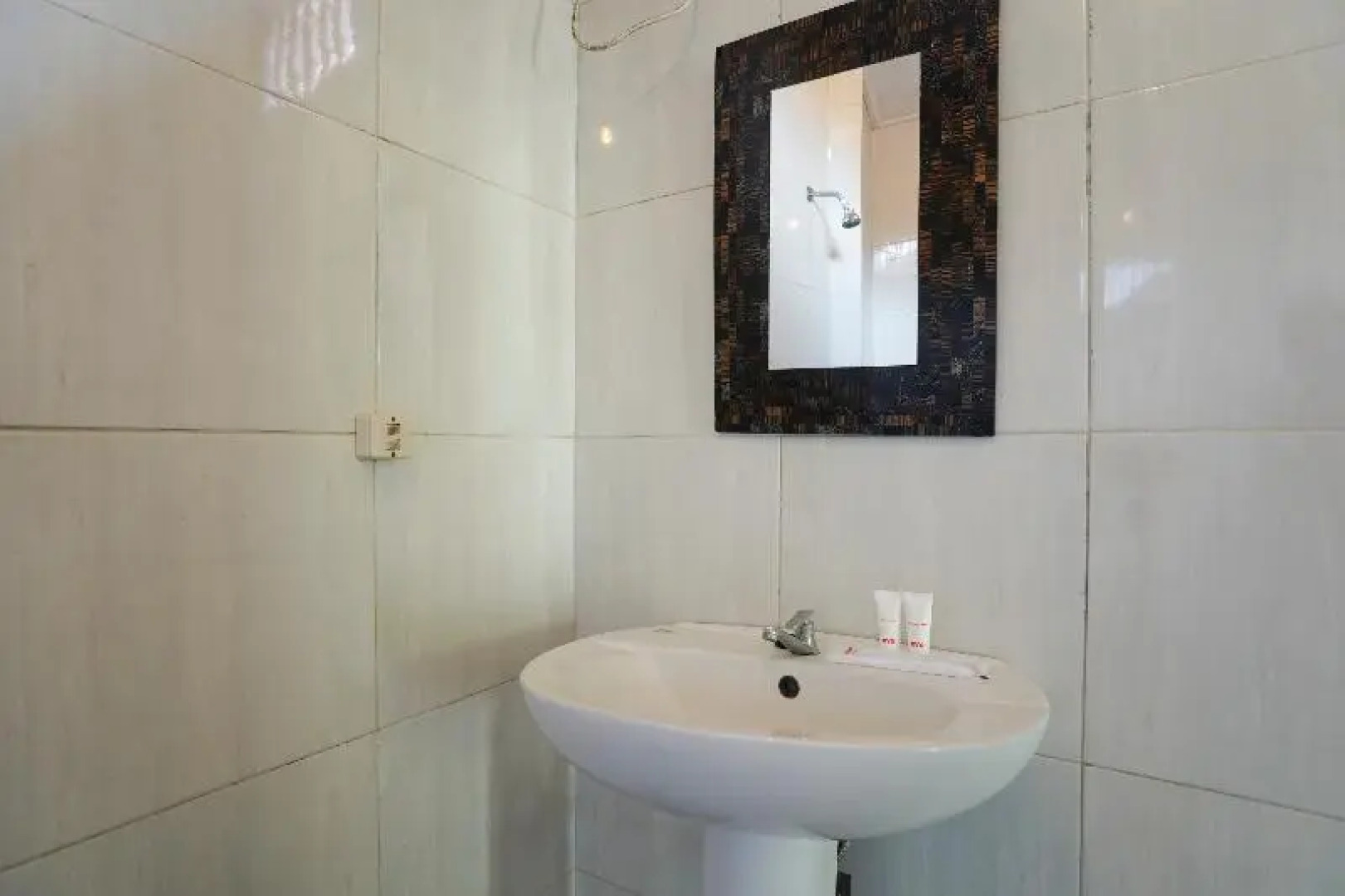 Oyo 1946 Terrace Campuhan