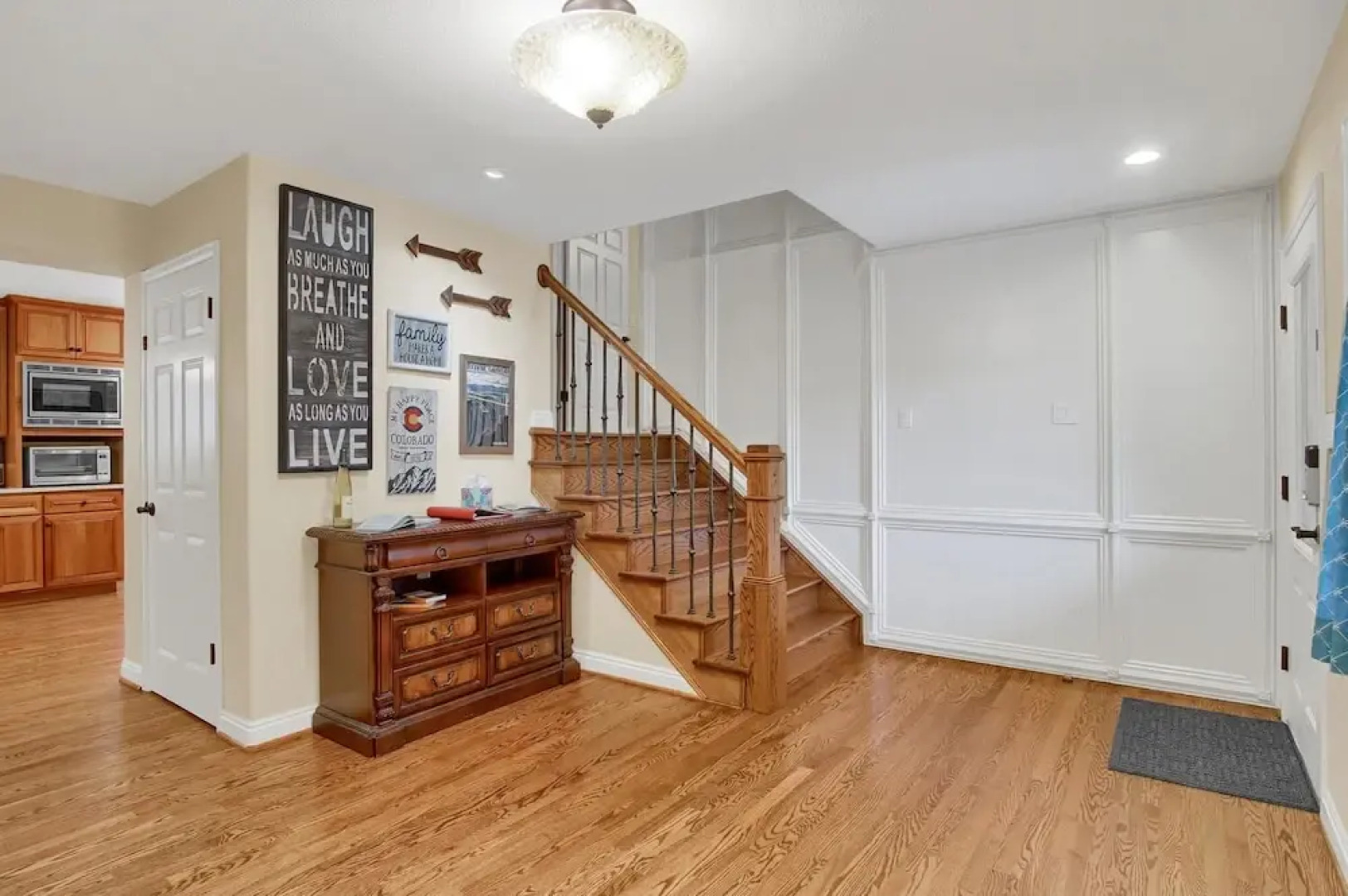 5BR Poe Manor Entertain,hot Tub+has Everything!