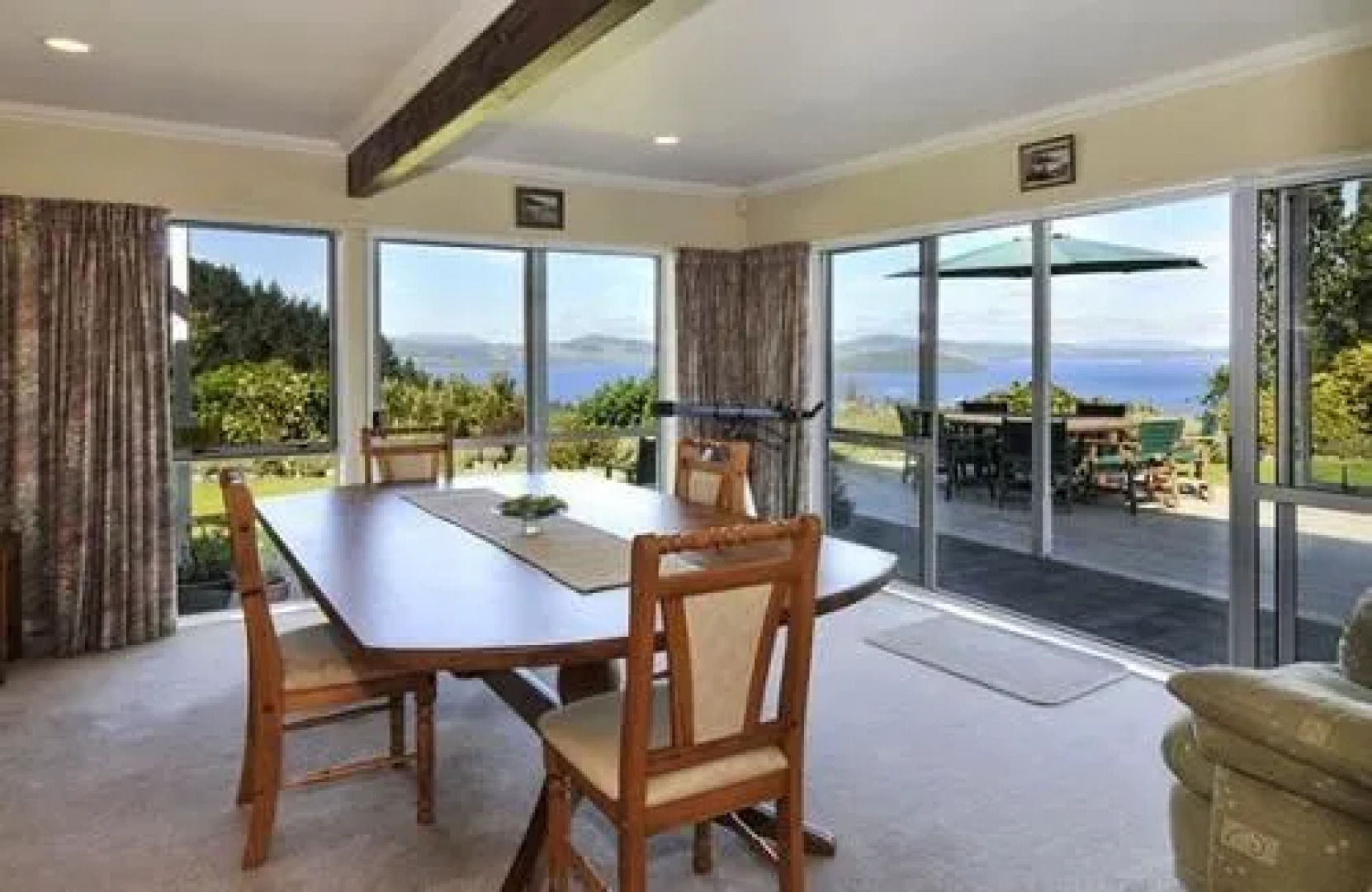 Lakeview Heights BB Farmstay