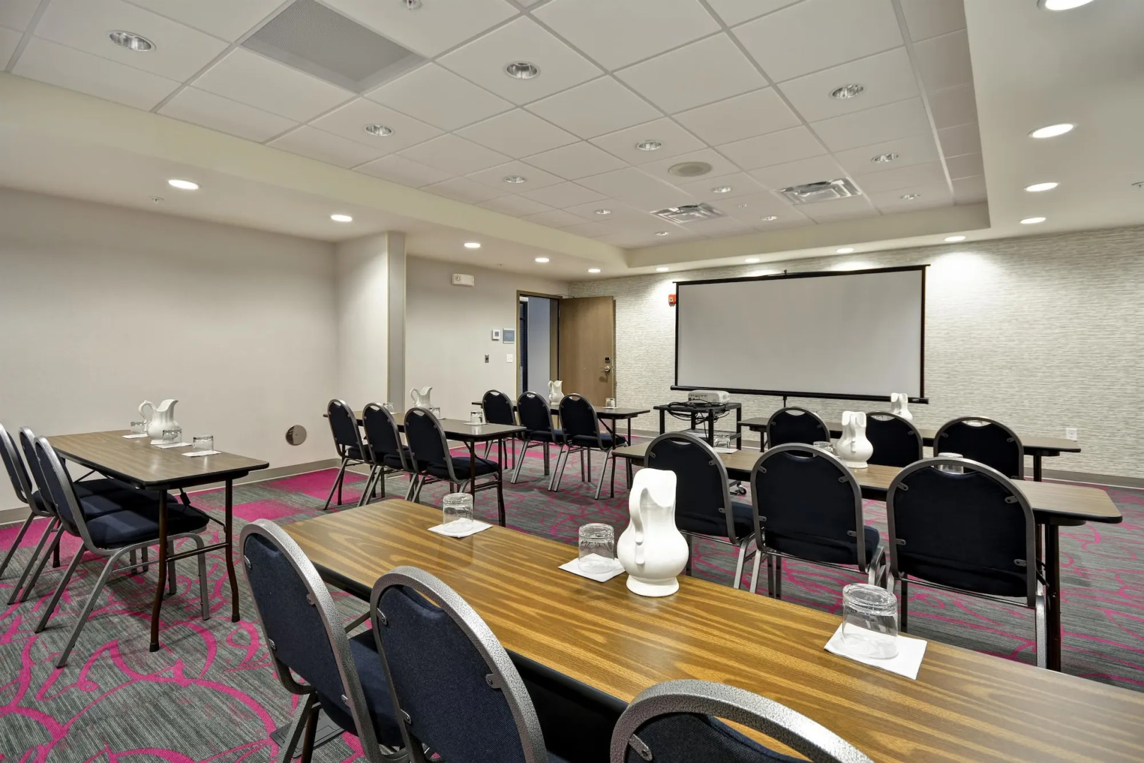 Home2 Suites by Hilton Kansas City KU Medical Center