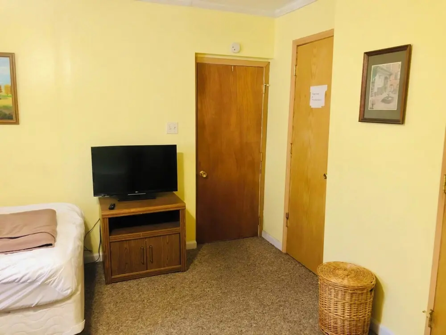 The Wellington Cottage