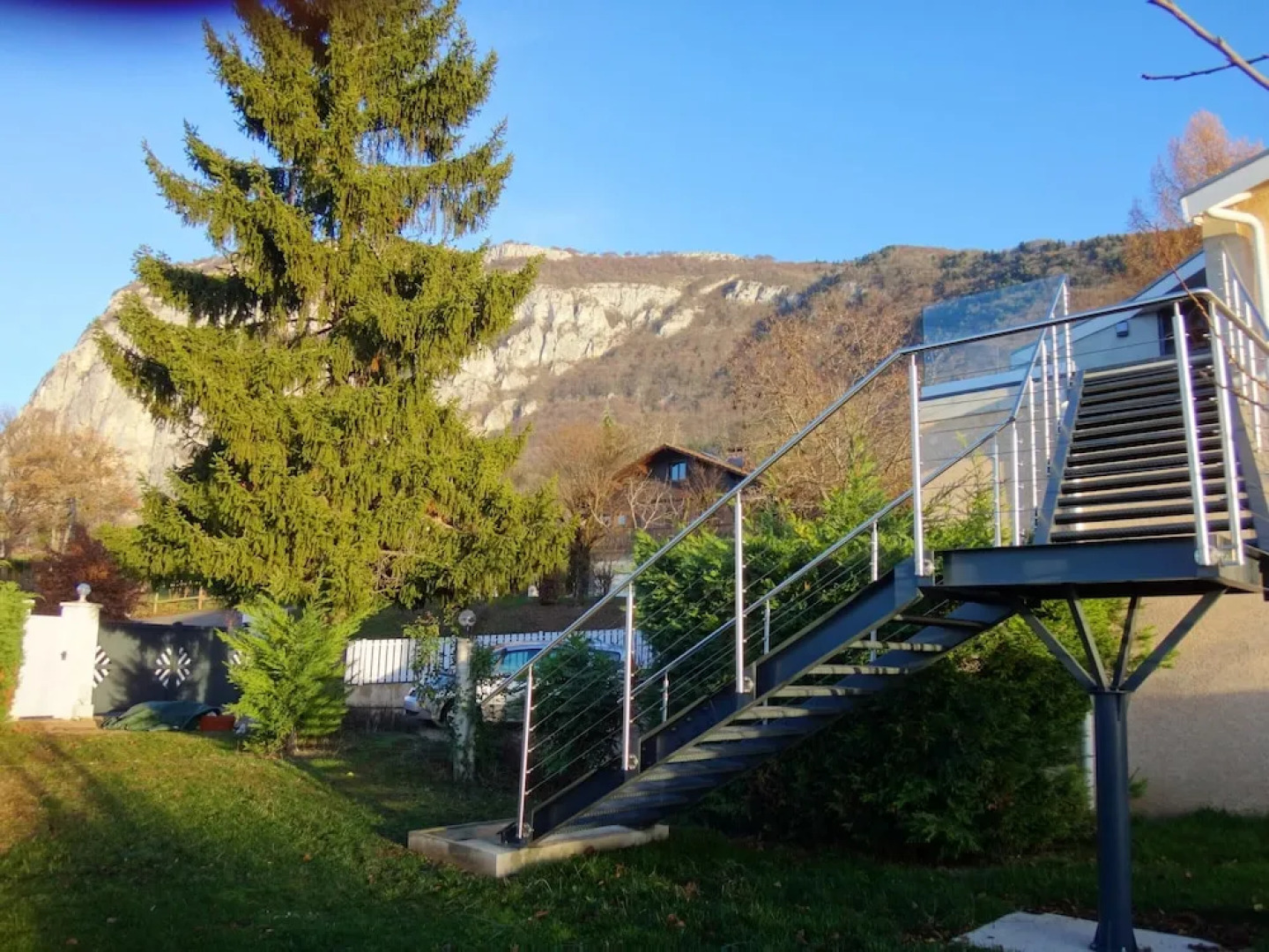 Apartment With 2 Bedrooms in Collonges-sous-salève, With Wonderful Mountain View, Shared Pool, Enclosed Garden - 5 km From the Slopes