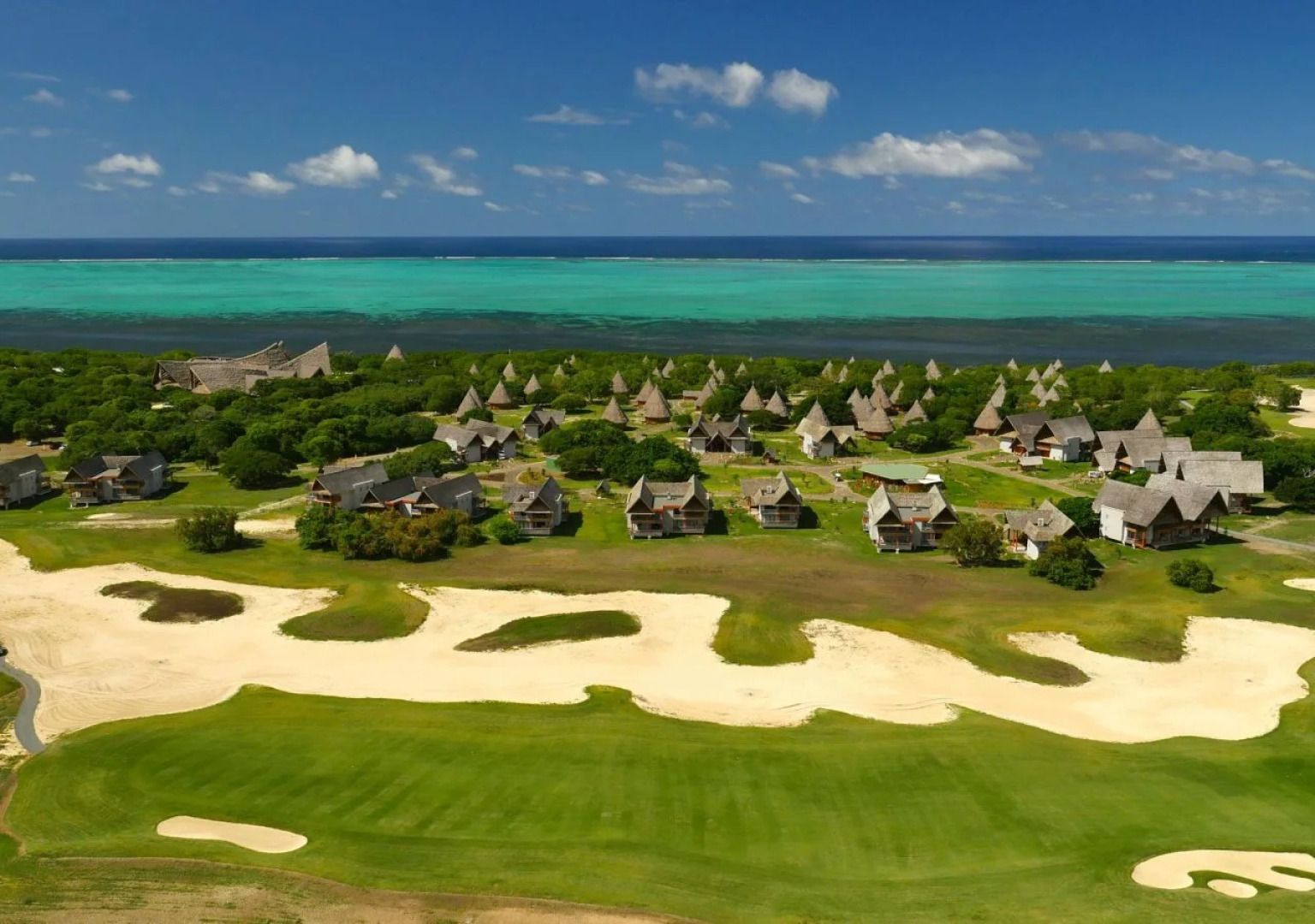 Sheraton New Caledonia Deva Spa & Golf Resort