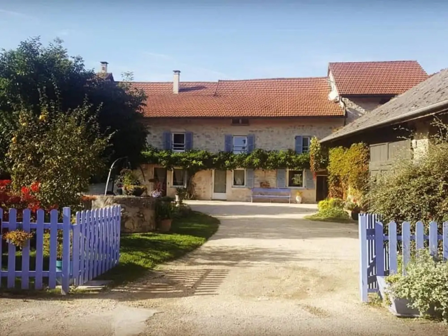 Lovely Cottage in Ceyzérieu With Garden