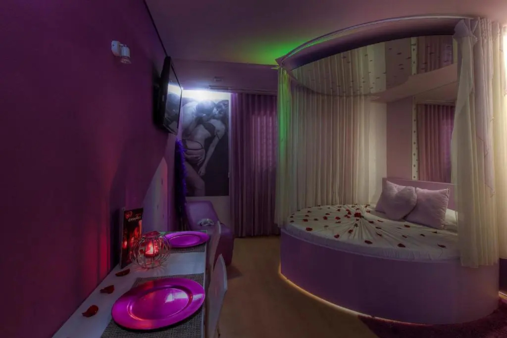 Motel Emoções