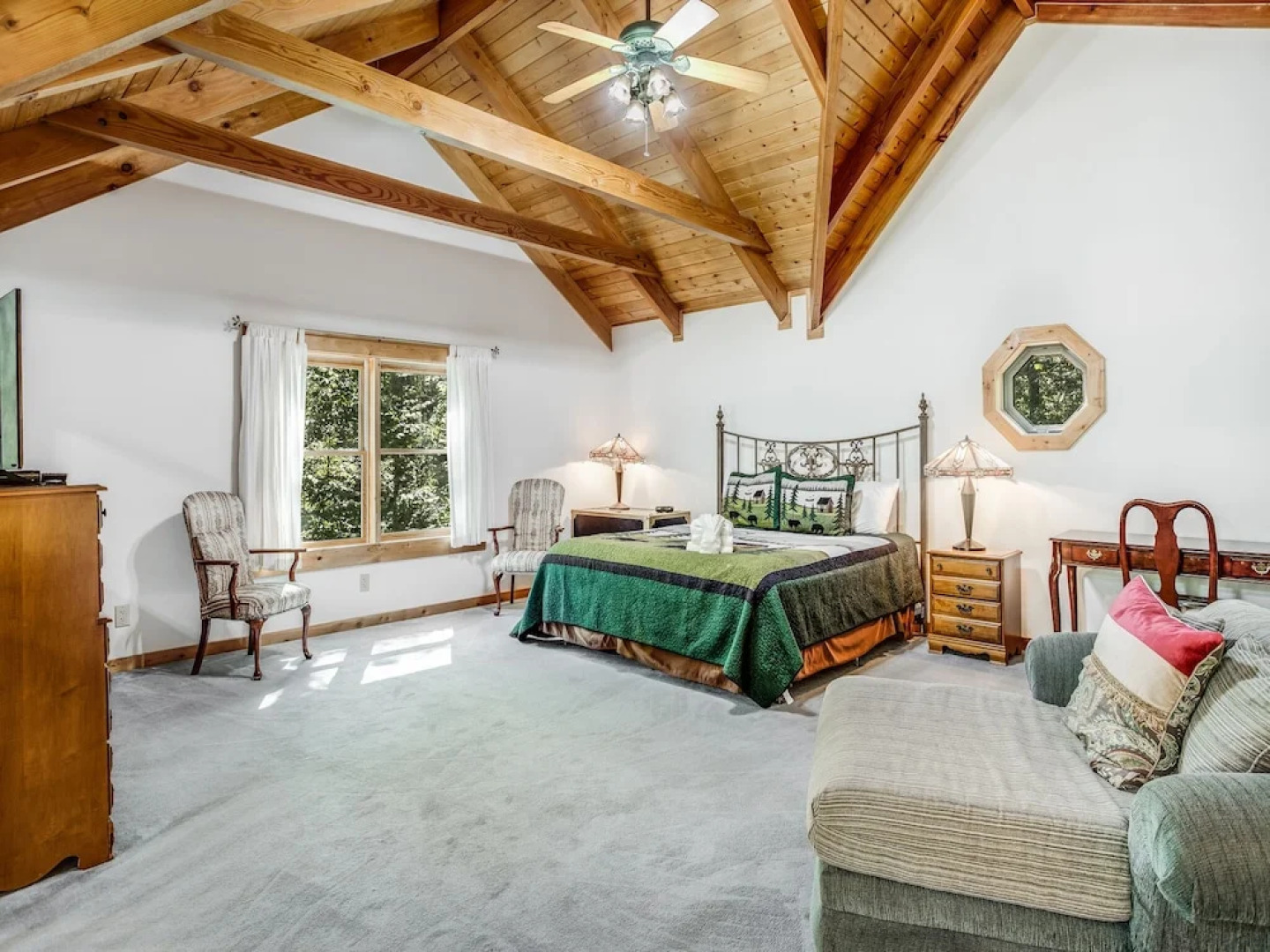 Amazing River Retreat by Vtrips