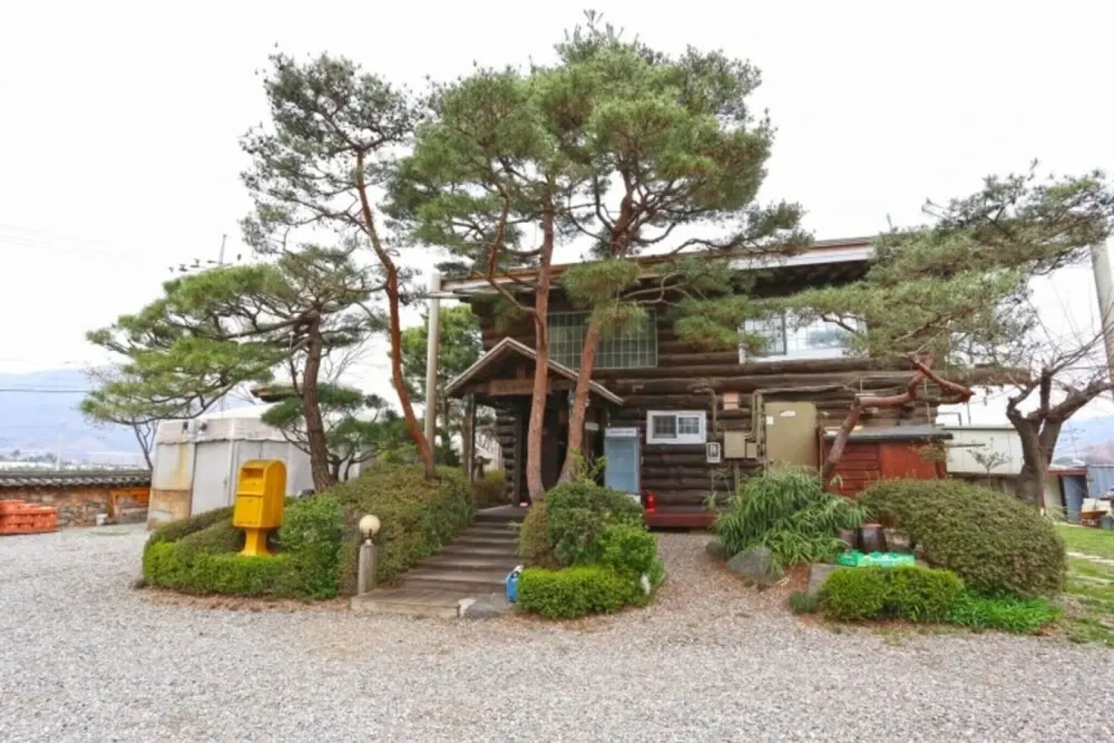 Yangpyeong Gureume Dalgadeusi Pension