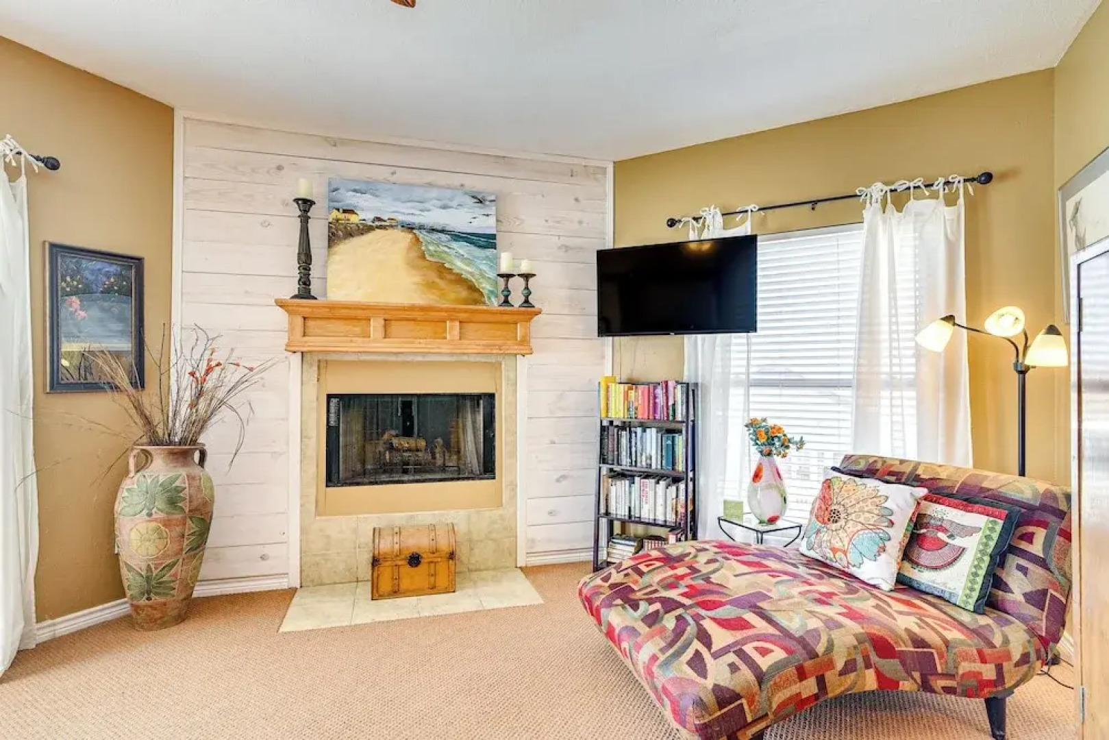 Beachfront Home w/ Deck + Views in Freeport!