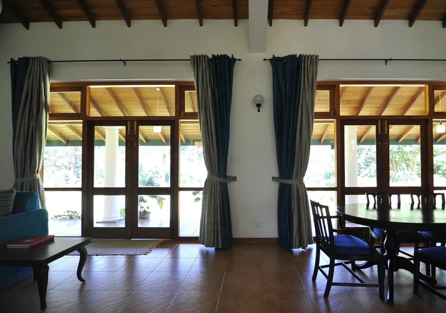 Jungle Tide Bungalow