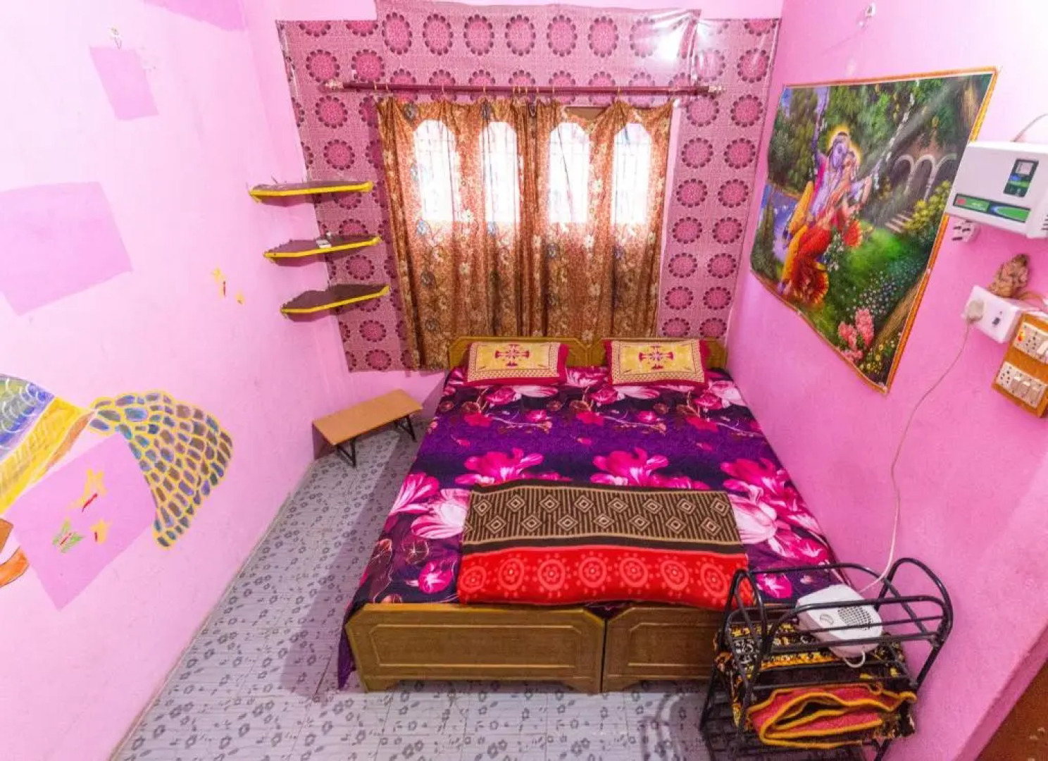 Somit Paying Guest House