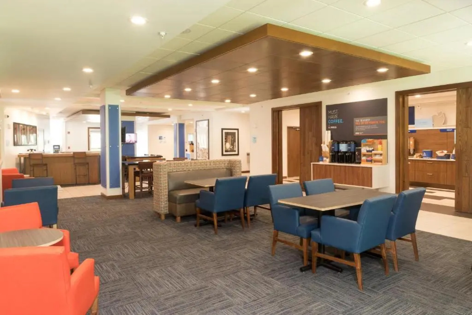 Holiday Inn Express & Suites Michigan City by IHG