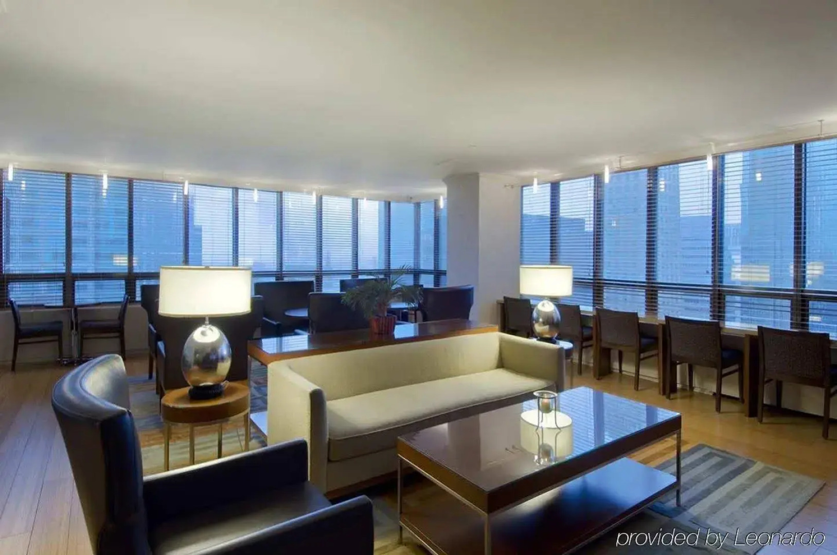 The Marquette Hotel, Curio Collection by Hilton