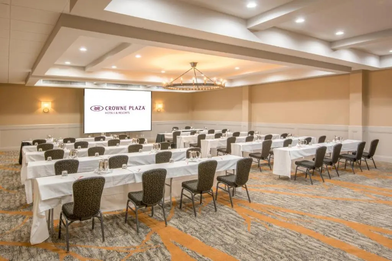 Crowne Plaza Resort Asheville by IHG