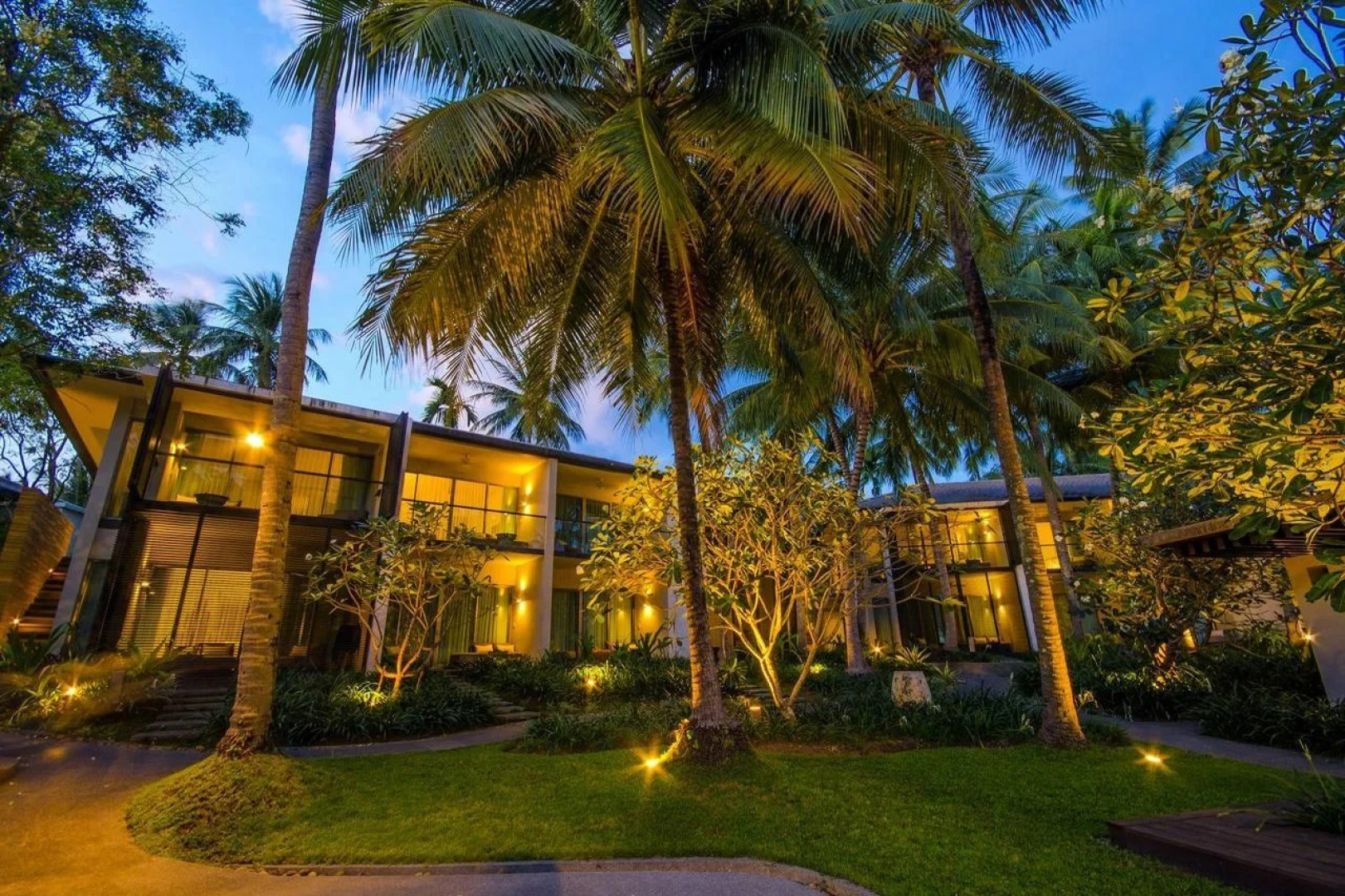 Twinpalms Surin Beach Phuket