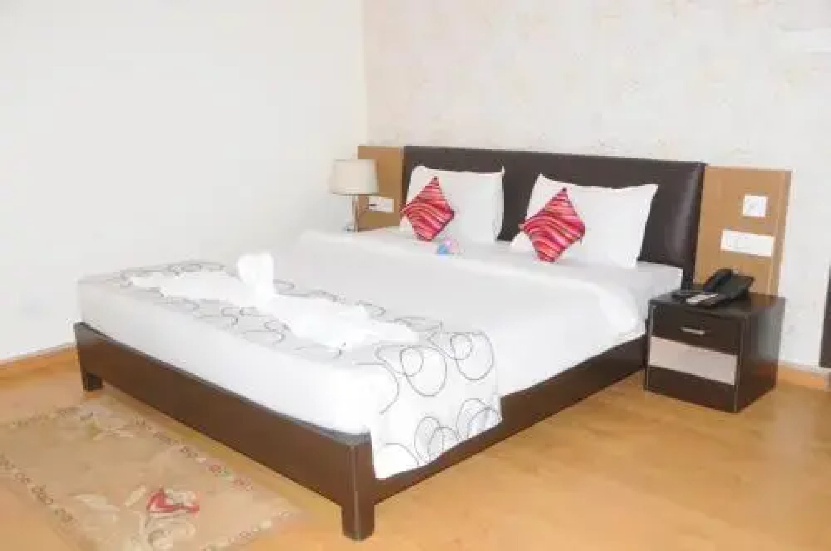 Oyster Airport Hotel