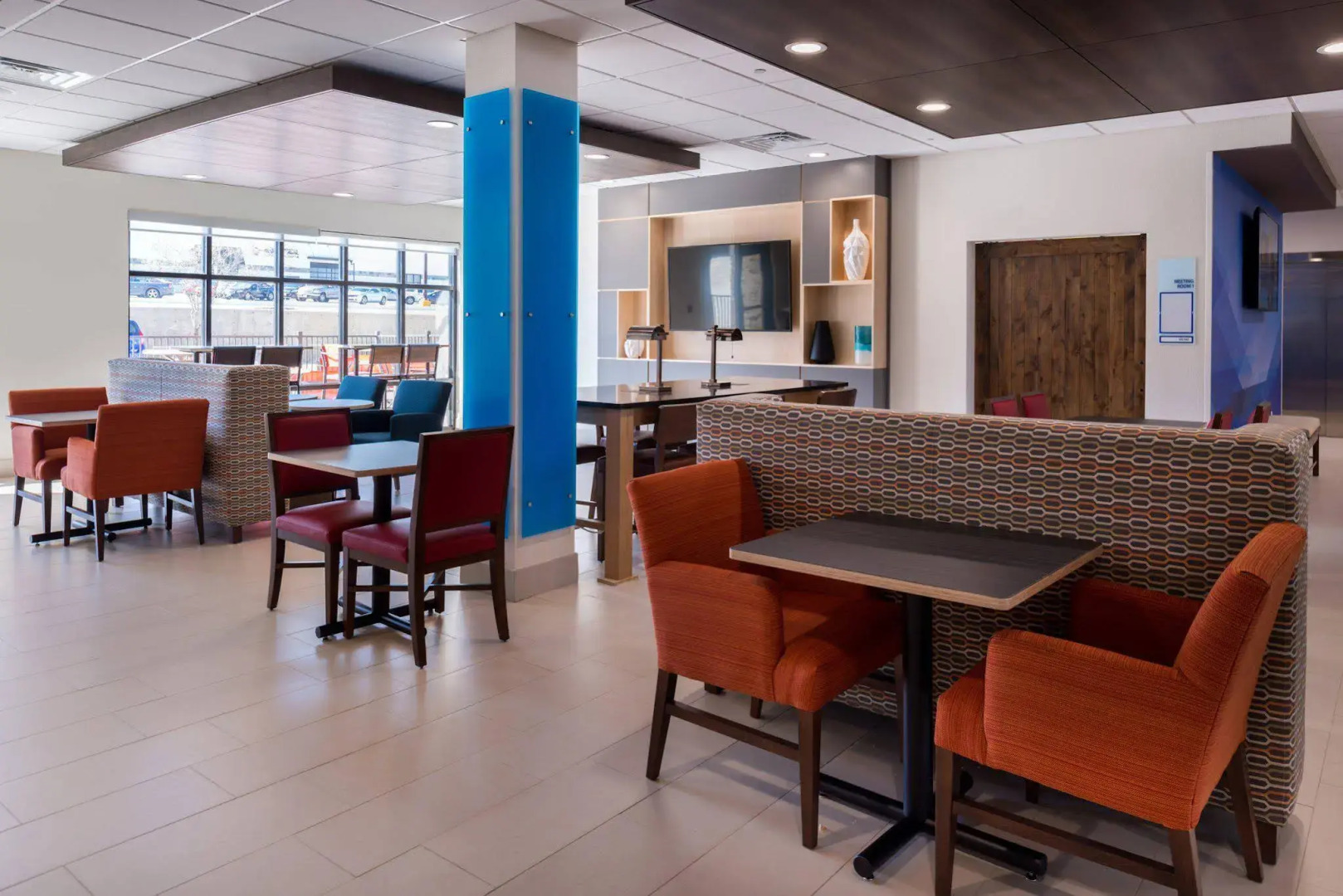 Holiday Inn Express & Suites Fort Worth West by IHG