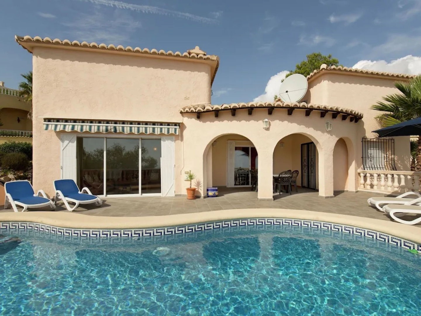 Beautiful Holiday Villa With Private Swimming Pool in Quiet Benitachell