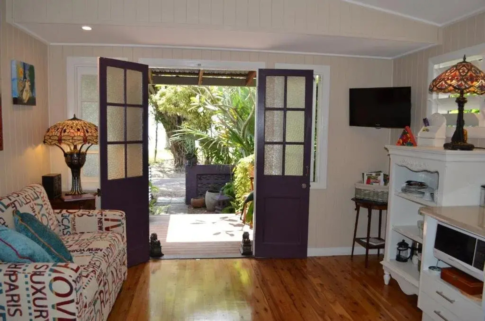 Machans Beach Bed & Breakfast