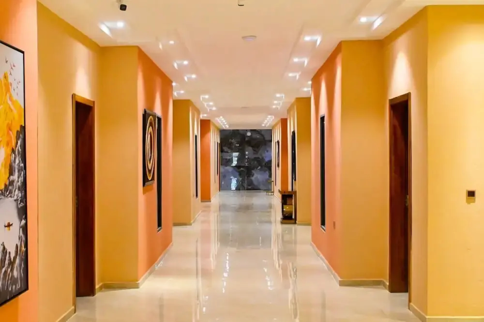 Heartland Hotel