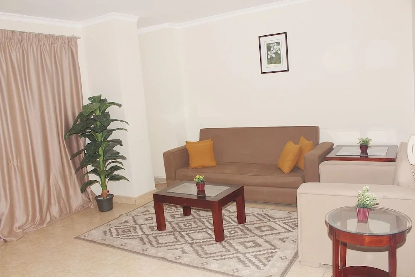 Royal Residence City Center