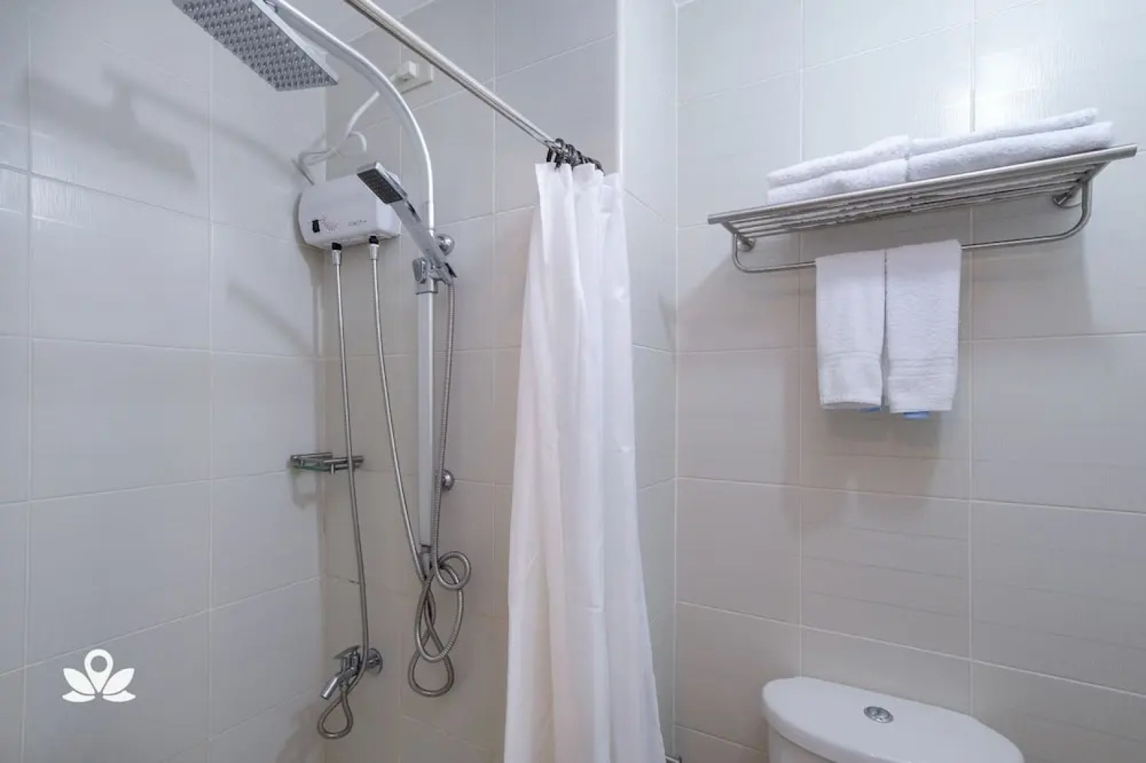 ZEN Rooms Light Residences EDSA