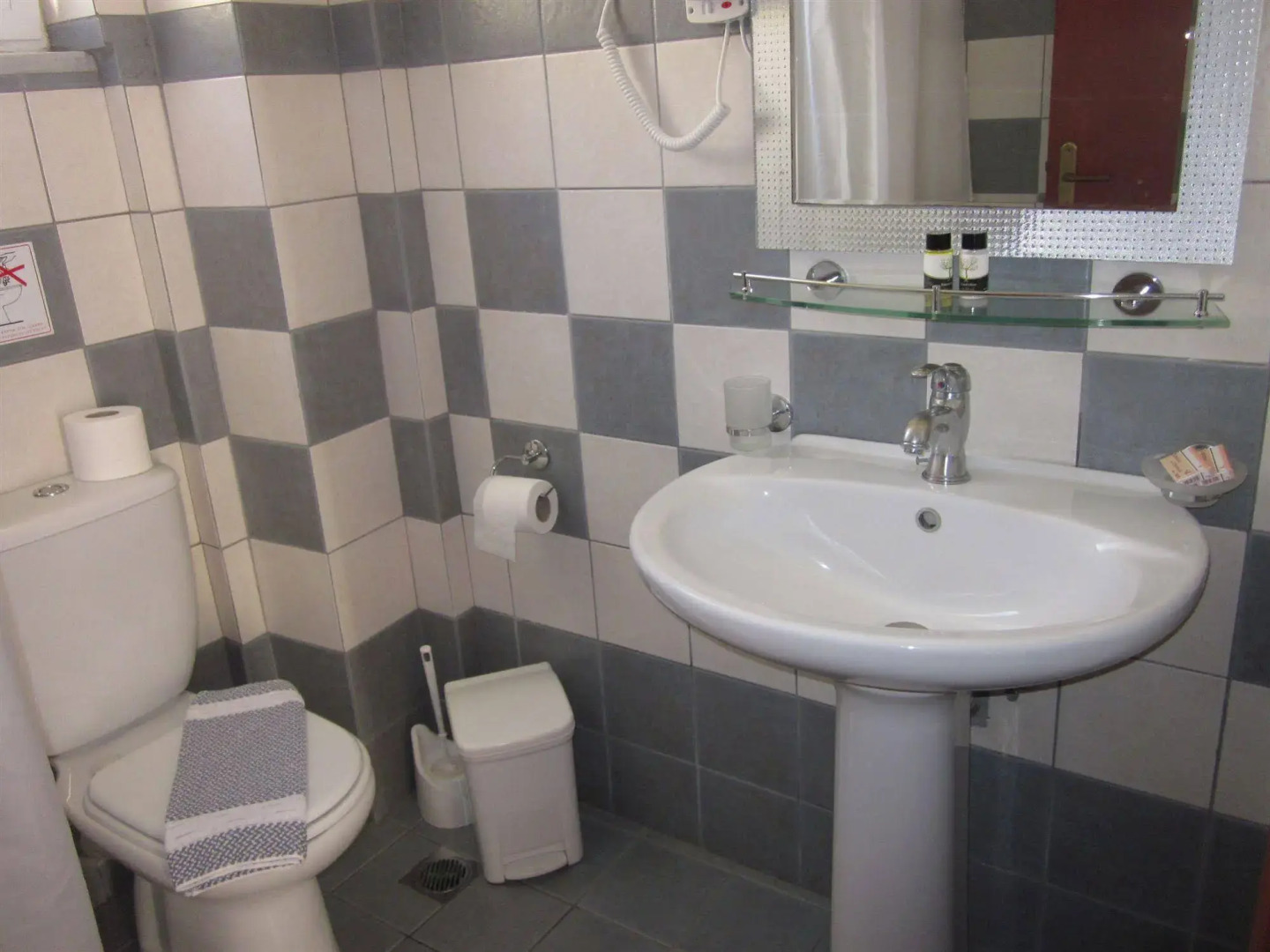 Porto Kalamaki Hotel