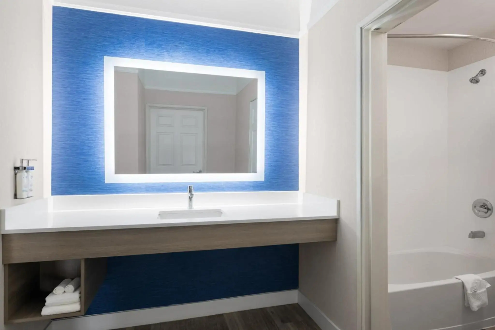 Holiday Inn Express Hotel & Suites San Dimas by IHG