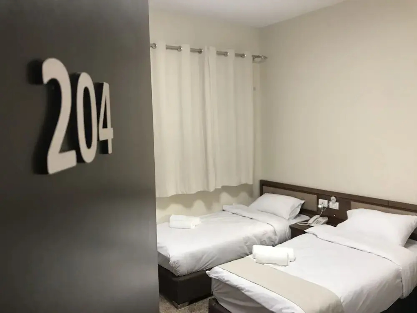 Eli Guest House