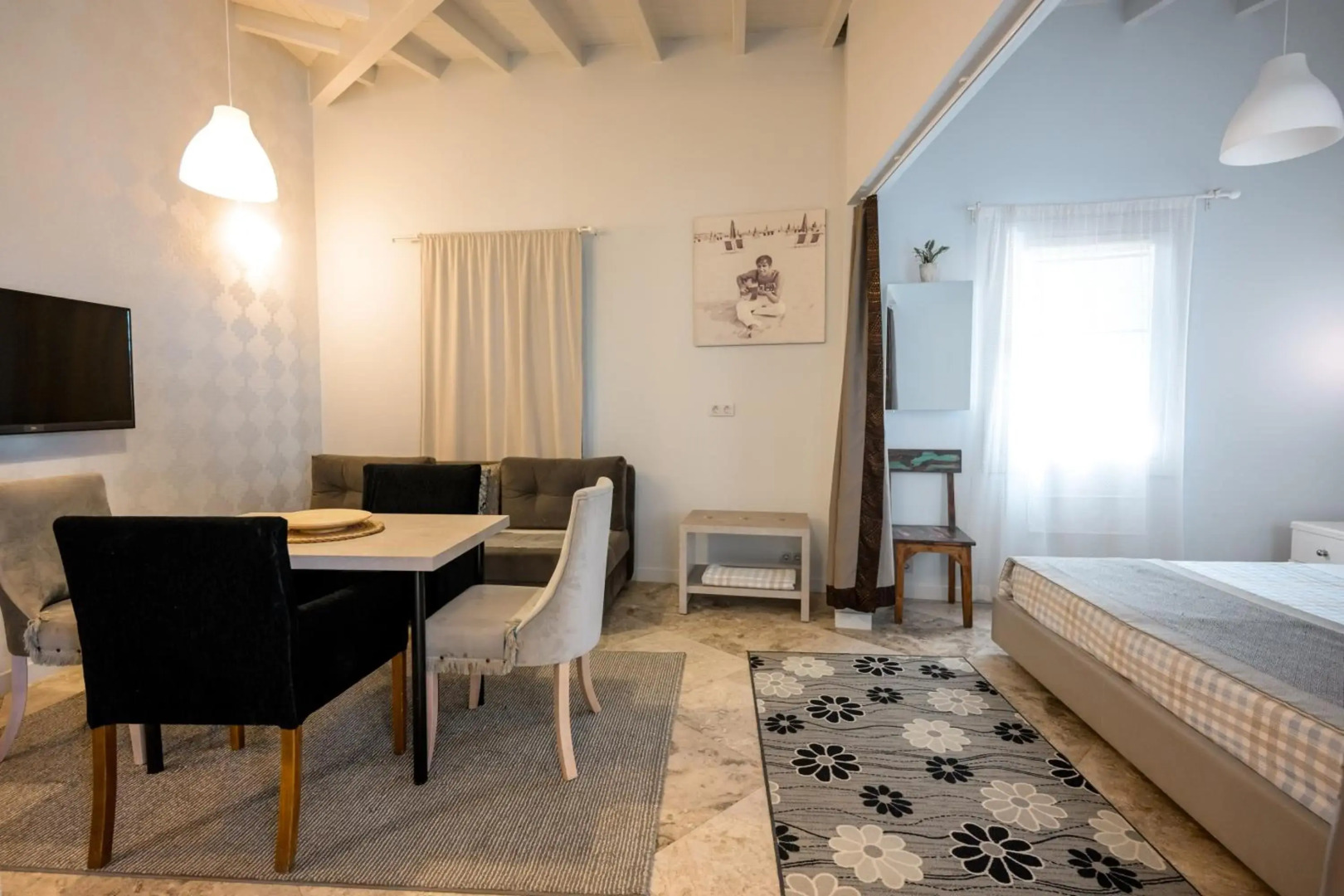 Delight Deluxe Hotel and Spa