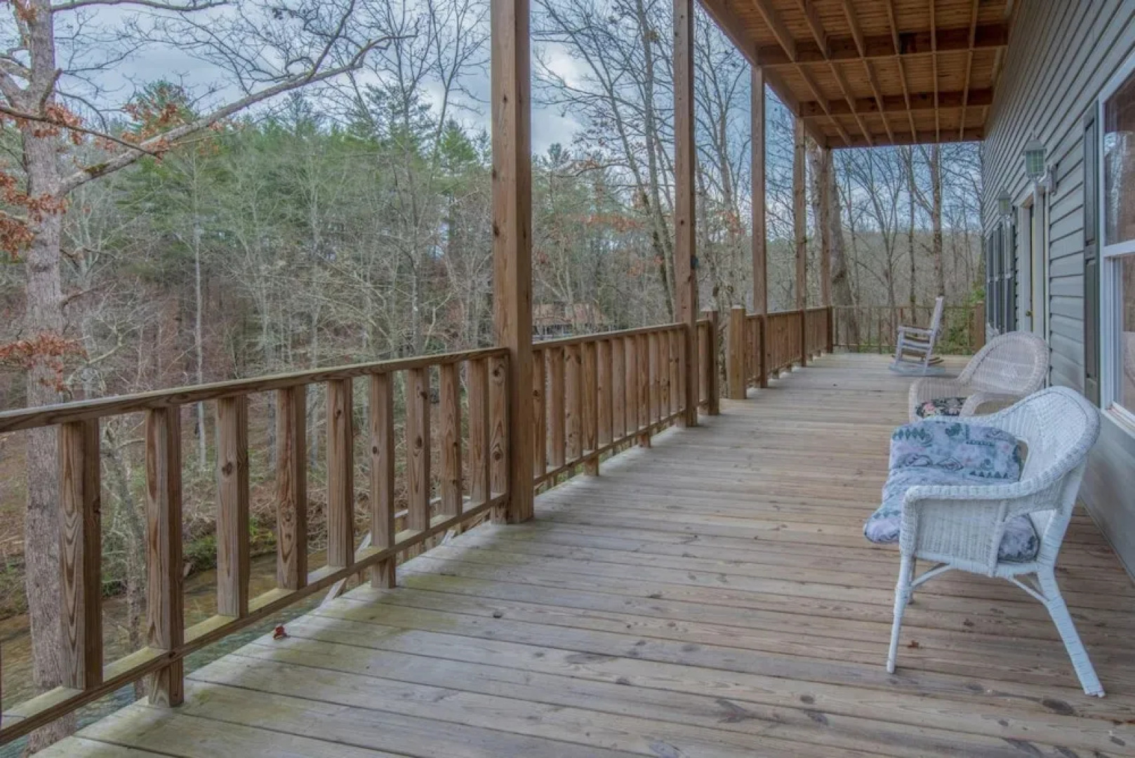 Nottely River Retreat-Blairsville