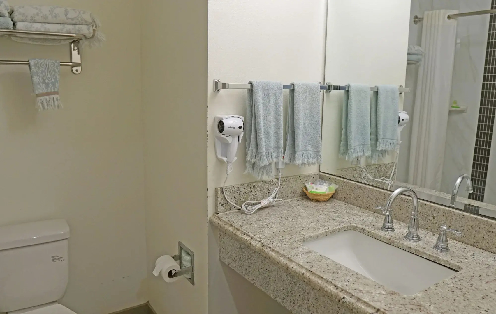 Ocean Surf Inn & Suites