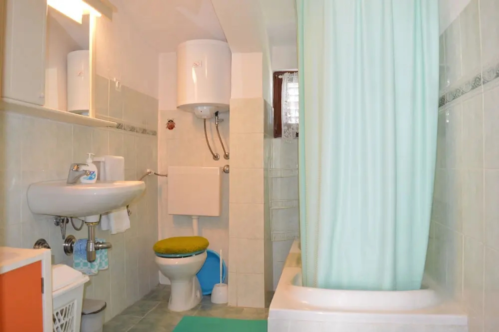 Apartments Savarin 550