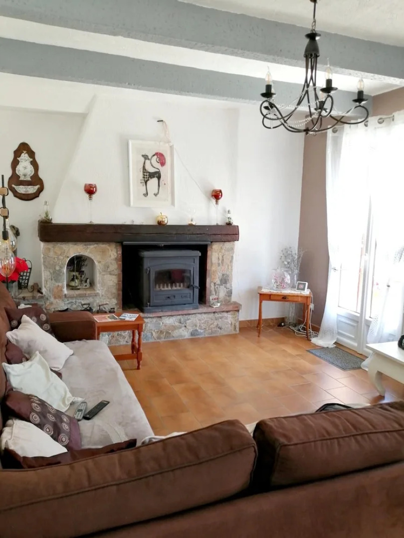 Villa With 3 Bedrooms in Levens, With Wonderful Mountain View, Private Pool, Enclosed Garden - 22 km From the Beach