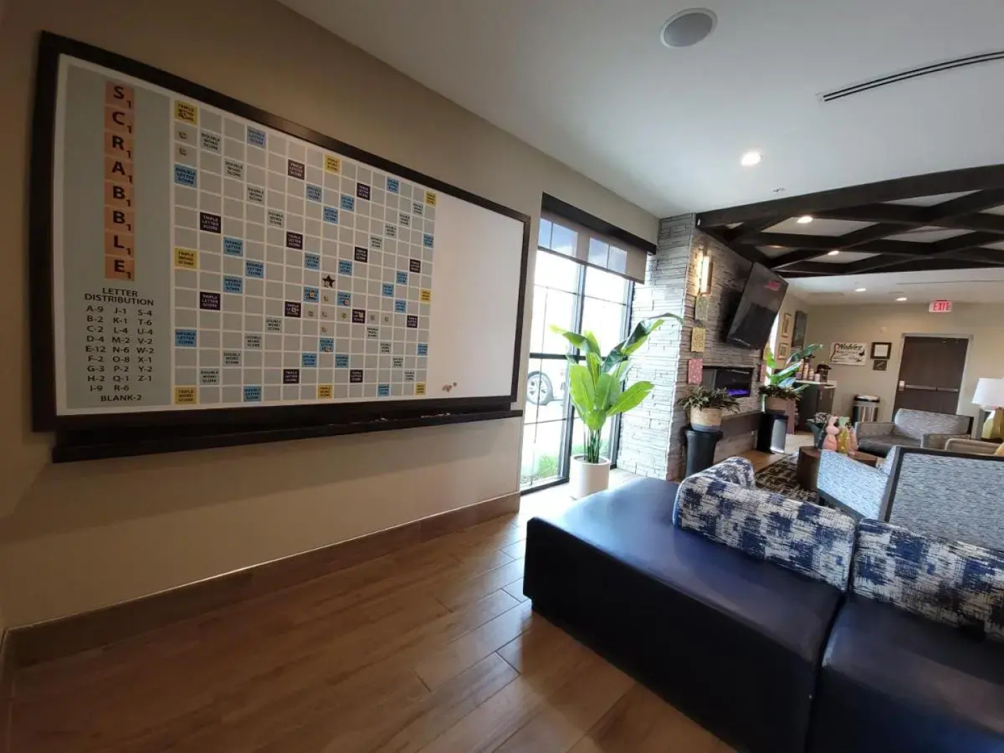 Comfort Inn & Suites Jacksonville - Orange Park Near Naval Air Station