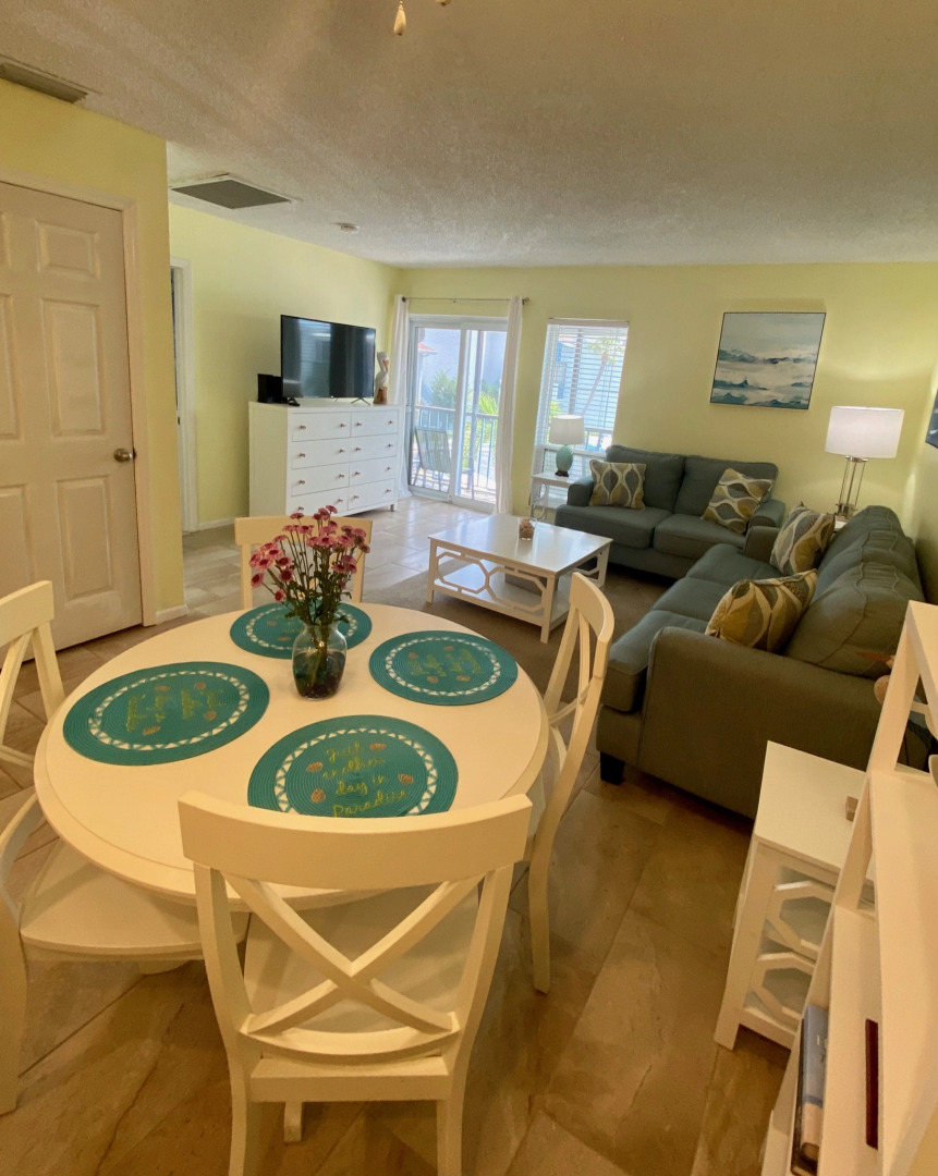 Madeira Beach 2 Bedroom, 1 Bath 230